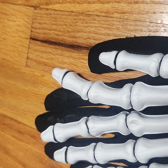 Kid's Skeleton Costume, VGUC - Picture 6 of 8